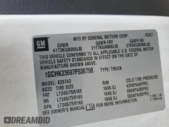✅ 2007 Chevrolet Silverado 2500HD 2LT • VIN: 1GCHK23697F536798 • Лот: 67940625. Опубликован ранее на Copart с пробегом 370 465 миль. Бесплатный доступ к архиву аукционных продаж из США и подробный отчёт об истории автомобиля на DreamBid. Изображение 12.