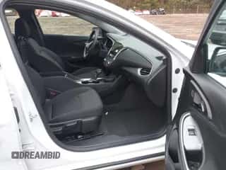 2024 Chevrolet Malibu LT z VIN 1G1ZD5ST8RF114721, wystawiony jako IAAI lot #43566796 z przebiegiem 50 199 mil mil oraz . Historia ofert i sprzedaży dostępna na DreamBid. Obrazek 5.