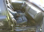 ✅ 2006 Cadillac CTS • VIN: 1G6DM57T860173814 • Lot: 43680371. Wystawiony na IAAI z przebiegiem 132 037 mil. Bezpłatny archiwum sprzedaży aukcyjnych z USA i szczegółowy raport historii pojazdu na DreamBid. Zdjęcie 5.