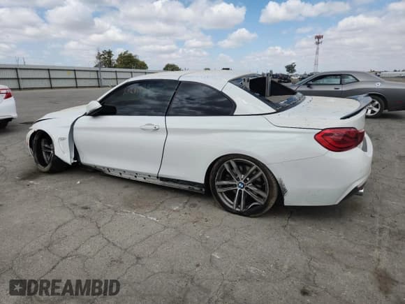 ✅ 2019 BMW 4 Series 440i • VIN: WBA4Z5C50KEE17457 • Лот: 80291405. Опубликован ранее на Copart с пробегом 82 984 миль. Бесплатный доступ к архиву аукционных продаж из США и подробный отчёт об истории автомобиля на DreamBid. Изображение 2.