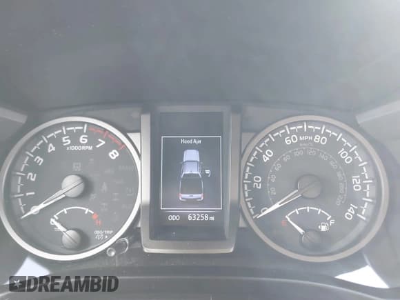 ✅ 2021 Toyota Tacoma SR5 • VIN: 3TMDZ5BN4MM103874 • Lot: 41550357. Listed on IAAI with 63,258 mi. Free auction sales archive from the USA and detailed vehicle history report at DreamBid. Image 7.