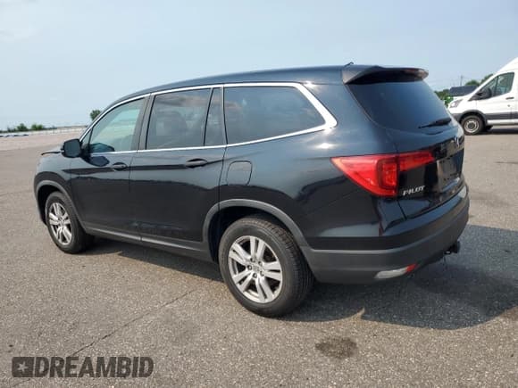 ✅ 2016 Honda Pilot LX • VIN: 5FNYF5H14GB007413 • Лот: 66510185. Опубликован ранее на Copart с пробегом 200 302 миль. Бесплатный доступ к архиву аукционных продаж из США и подробный отчёт об истории автомобиля на DreamBid. Изображение 2.