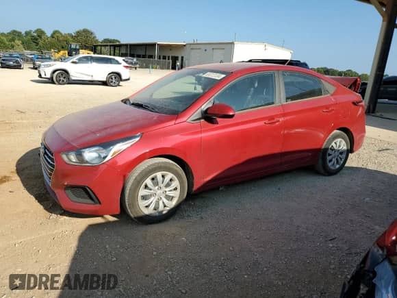 2022 Hyundai Accent SE z VIN 3KPC24A69NE160894, wystawiony jako Copart lot #69313134 z przebiegiem 13 555 mil mil oraz Szkoda całkowita • Salvage title. Historia ofert i sprzedaży dostępna na DreamBid. Obrazek 1.