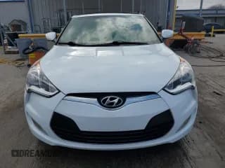 ✅ 2017 Hyundai Veloster Value Edition • VIN: KMHTC6AD7HU321140 • Lot: 44311365. Wystawiony na Copart z przebiegiem 60 468 mil. Bezpłatny archiwum sprzedaży aukcyjnych z USA i szczegółowy raport historii pojazdu na DreamBid. Zdjęcie 5.