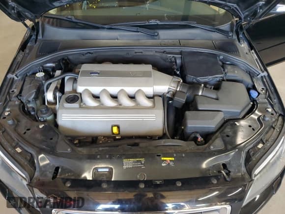 ✅ 2007 Volvo S80 V8 • VIN: YV1AH852371026158 • Lot: 63411725. Listed on Copart with 142,391 mi. Free auction sales archive from the USA and detailed vehicle history report at DreamBid. Image 11.