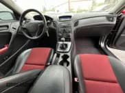 ✅ 2011 Hyundai Genesis Coupe Grand Touring • VIN: KMHHU6KH5BU061431 • Lot: 53547875. Wystawiony na Copart z przebiegiem 61 839 mil. Bezpłatny archiwum sprzedaży aukcyjnych z USA i szczegółowy raport historii pojazdu na DreamBid. Zdjęcie 9.