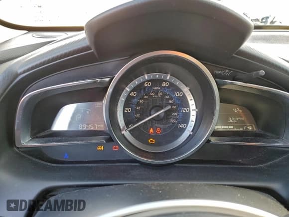 ✅ 2016 Scion iA • VIN: 3MYDLBZV0GY101320 • Lot: 94205415. Wystawiony na Copart z przebiegiem 89 457 mil. Bezpłatny archiwum sprzedaży aukcyjnych z USA i szczegółowy raport historii pojazdu na DreamBid. Zdjęcie 9.