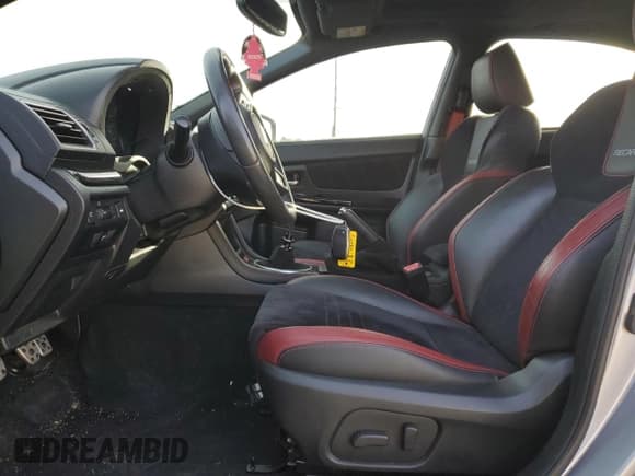 ✅ 2018 Subaru WRX STI Limited • VIN: JF1VA2T63J9806674 • Lot: 43634155. Wystawiony na Copart z przebiegiem Nie podano. Bezpłatny archiwum sprzedaży aukcyjnych z USA i szczegółowy raport historii pojazdu na DreamBid. Zdjęcie 7.