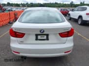 ✅ 2015 BMW 3 Series 328i Gran Turismo xDrive • VIN: WBA3X5C55FD561242 • Lot: 42620408. Wystawiony na IAAI z przebiegiem 68 593 mil. Bezpłatny archiwum sprzedaży aukcyjnych z USA i szczegółowy raport historii pojazdu na DreamBid. Zdjęcie 16.