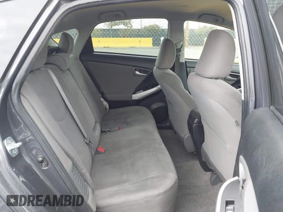 ✅ 2015 Toyota Prius Two • VIN: JTDKN3DU9F0461599 • Lot: 43523985. Listed on IAAI with 296,185 mi. Free auction sales archive from the USA and detailed vehicle history report at DreamBid. Image 8.