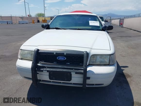 ✅ 2008 Ford Police Interceptor • VIN: 2FAFP71V58X173251 • Lot: 42785750. Listed on IAAI with Not provided. Free auction sales archive from the USA and detailed vehicle history report at DreamBid. Image 11.