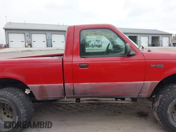 ✅ 1999 Ford Ranger XL • VIN: 1FTYR10CXXTA10472 • Lot: 43573455. Listed on IAAI with 224,974 mi. Free auction sales archive from the USA and detailed vehicle history report at DreamBid. Image 13.