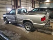 ✅ 2001 Chevrolet S-10 • VIN: 1GCCS145718259512 • Лот: 43996395. Опубликован ранее на Copart с пробегом 84 003 миль. Бесплатный доступ к архиву аукционных продаж из США и подробный отчёт об истории автомобиля на DreamBid. Изображение 2.