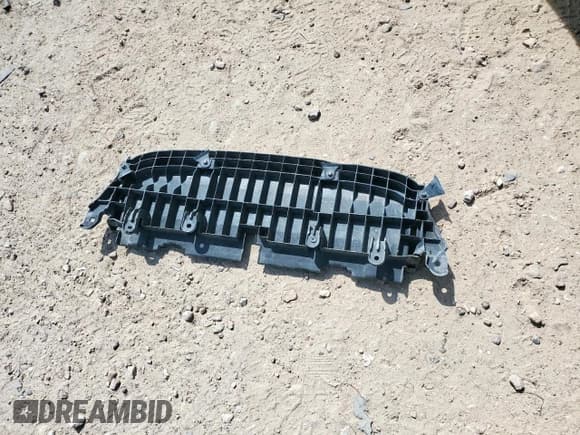 ✅ 2003 Ford Explorer XLS • VIN: 1FMZU62K43ZA72473 • Lot: 60514135. Listed on Copart with 258,096 mi. Free auction sales archive from the USA and detailed vehicle history report at DreamBid. Image 13.