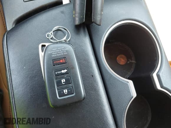 ✅ 2019 Lexus IS 300 • VIN: JTHC81D25K5038917 • Lot: 42859214. Listed on IAAI with 71,230 mi. Free auction sales archive from the USA and detailed vehicle history report at DreamBid. Image 11.