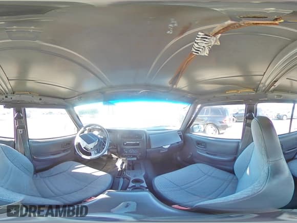 ✅ 1999 Jeep Cherokee SE • VIN: 1J4FF28S9XL576313 • Lot: 88470435. Listed on Copart with Not provided. Free auction sales archive from the USA and detailed vehicle history report at DreamBid. Image 14.