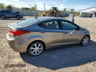 ✅ 2013 Hyundai Elantra GLS • VIN: 5NPDH4AE3DH414989 • Лот: 85301455. Опубликован ранее на Copart с пробегом 99 120 миль. Бесплатный доступ к архиву аукционных продаж из США и подробный отчёт об истории автомобиля на DreamBid. Изображение 3.