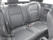 ✅ 2012 Volkswagen Beetle 2.5L PZEV • VIN: 3VWJP7AT3CM629218 • Лот: 43218793. Опубликован ранее на IAAI с пробегом 97 845 миль. Бесплатный доступ к архиву аукционных продаж из США и подробный отчёт об истории автомобиля на DreamBid. Изображение 8.