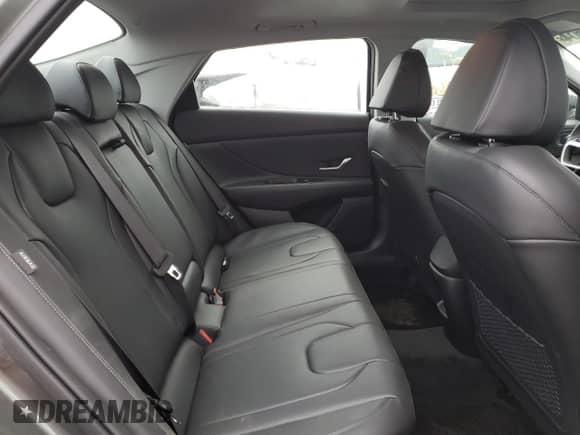 2024 Hyundai Elantra Preferred z VIN KMHLN4DG3RU847268, wystawiony jako Copart lot #81753604 z przebiegiem 2 031 mil mil oraz Czysty tytuł • Clean title. Historia ofert i sprzedaży dostępna na DreamBid. Obrazek 10.