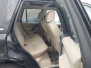 ✅ 2013 Land Rover LR2 • VIN: SALFR2BG3DH357436 • Lot: 43587328. Wystawiony na IAAI z przebiegiem 141 679 mil. Bezpłatny archiwum sprzedaży aukcyjnych z USA i szczegółowy raport historii pojazdu na DreamBid. Zdjęcie 8.