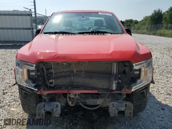 ✅ 2020 Ford F-150 XL • VIN: 1FTMF1CB8LKF05103 • Lot: 80896175. Wystawiony na Copart z przebiegiem 146 222 mil. Bezpłatny archiwum sprzedaży aukcyjnych z USA i szczegółowy raport historii pojazdu na DreamBid. Zdjęcie 5.