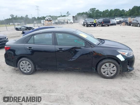 ✅ 2019 Kia Rio S • VIN: 3KPA24ABXKE170222 • Lot: 43163526. Listed on IAAI with 99,693 mi. Free auction sales archive from the USA and detailed vehicle history report at DreamBid. Image 14.
