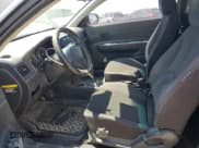 ✅ 2010 Hyundai Accent GS • VIN: KMHCM3AC0AU152281 • Лот: 69523085. Опубликован ранее на Copart с пробегом 104 854 миль. Бесплатный доступ к архиву аукционных продаж из США и подробный отчёт об истории автомобиля на DreamBid. Изображение 7.