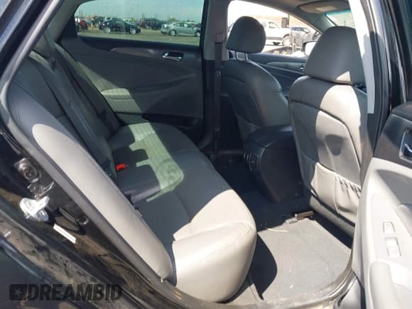 ✅ 2013 Hyundai Sonata • VIN: KMHEC4A49DA069478 • Lot: 43094098. Listed on IAAI with 139,346 mi. Free auction sales archive from the USA and detailed vehicle history report at DreamBid. Image 8.