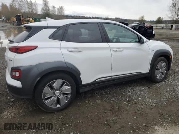 ✅ 2019 Hyundai Kona Ultimate • VIN: KM8K53AG1KU053739 • Лот: 76932234. Опубликован ранее на Copart с пробегом 15 508 миль. Бесплатный доступ к архиву аукционных продаж из США и подробный отчёт об истории автомобиля на DreamBid. Изображение 3.