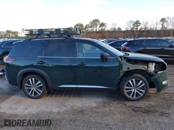 ✅ 2022 Nissan Pathfinder Platinum • VIN: 5N1DR3DK2NC232878 • Лот: 41783118. Опубликован ранее на IAAI с пробегом 24 469 миль. Бесплатный доступ к архиву аукционных продаж из США и подробный отчёт об истории автомобиля на DreamBid. Изображение 14.