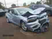 2018 Chevrolet Malibu LT z VIN 1G1ZD5ST8JF206058, wystawiony jako IAAI lot #43398224 z przebiegiem 38 674 mil mil oraz . Historia ofert i sprzedaży dostępna na DreamBid. Obrazek 1.