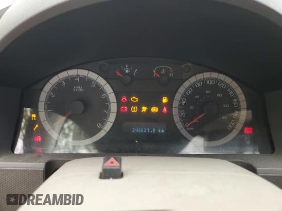 ✅ 2009 Ford Escape XLT • VIN: 1FMCU03779KA35528 • Lot: 55348885. Listed on Copart with 248,627 mi. Free auction sales archive from the USA and detailed vehicle history report at DreamBid. Image 9.