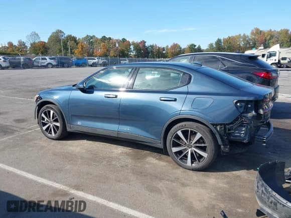 ✅ 2022 Polestar 2 • VIN: LPSED3KA2NL051919 • Lot: 43494778. Wystawiony na IAAI z przebiegiem 12 395 mil. Bezpłatny archiwum sprzedaży aukcyjnych z USA i szczegółowy raport historii pojazdu na DreamBid. Zdjęcie 15.