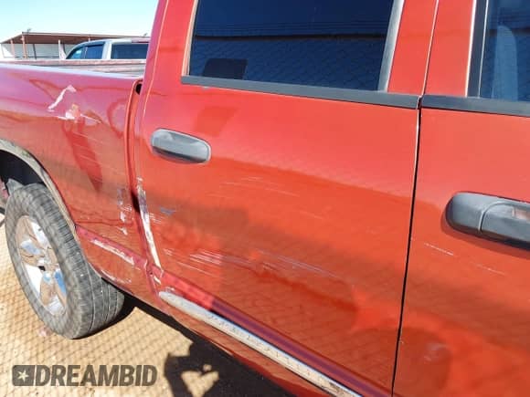 2008 Dodge 1500 SLT z VIN 1D7HA182X8S579158, wystawiony jako IAAI lot #43361211 z przebiegiem 224 892 mil mil oraz . Historia ofert i sprzedaży dostępna na DreamBid. Obrazek 6.