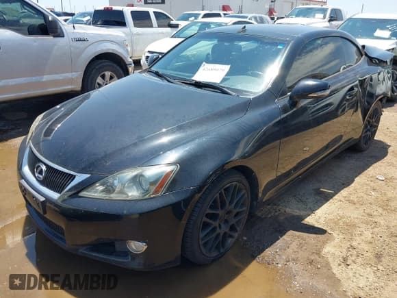 ✅ 2010 Lexus IS 250 C • VIN: JTHFF2C2XA2513228 • Lot: 42689079. Wystawiony na IAAI z przebiegiem 142 417 mil. Bezpłatny archiwum sprzedaży aukcyjnych z USA i szczegółowy raport historii pojazdu na DreamBid. Zdjęcie 2.