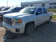 ✅ 2015 GMC Sierra 1500 Denali • VIN: 3GTU2WEC3FG441529 • Лот: 43305549. Опубликован ранее на IAAI с пробегом 86 757 миль. Бесплатный доступ к архиву аукционных продаж из США и подробный отчёт об истории автомобиля на DreamBid. Изображение 17.