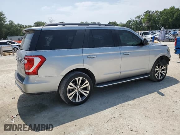 ✅ 2020 Ford Expedition XLT • VIN: 1FMJU1HT1LEA27269 • Lot: 58869315. Listed on Copart with 104,257 mi. Free auction sales archive from the USA and detailed vehicle history report at DreamBid. Image 3.