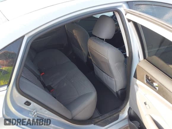 ✅ 2013 Hyundai Sonata GLS • VIN: 5NPEB4AC0DH774189 • Лот: 43258779. Опубликован ранее на IAAI с пробегом 112 692 миль. Бесплатный доступ к архиву аукционных продаж из США и подробный отчёт об истории автомобиля на DreamBid. Изображение 8.