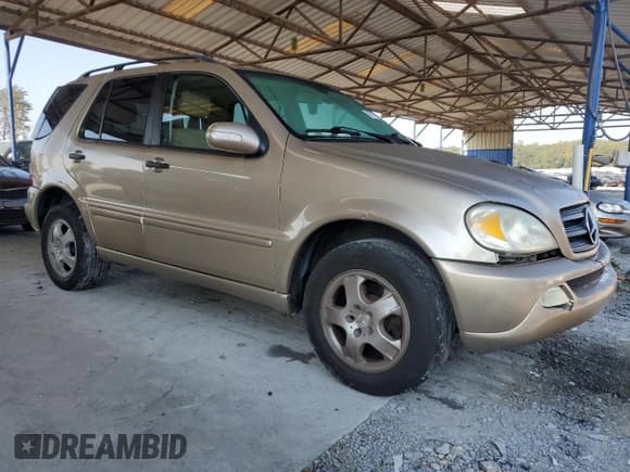 ✅ 2002 Mercedes-Benz M 320/430/500 • VIN: 4JGAB54E72A305408 • Lot: 70051765. Wystawiony na Copart z przebiegiem 180 372 mil. Bezpłatny archiwum sprzedaży aukcyjnych z USA i szczegółowy raport historii pojazdu na DreamBid. Zdjęcie 4.