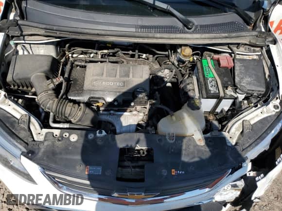 2020 Chevrolet Sonic LS z VIN 1G1JB5SB5L4123213, wystawiony jako Copart lot #68828754 z przebiegiem 125 323 mil mil oraz Szkoda całkowita • Salvage title. Historia ofert i sprzedaży dostępna na DreamBid. Obrazek 13.