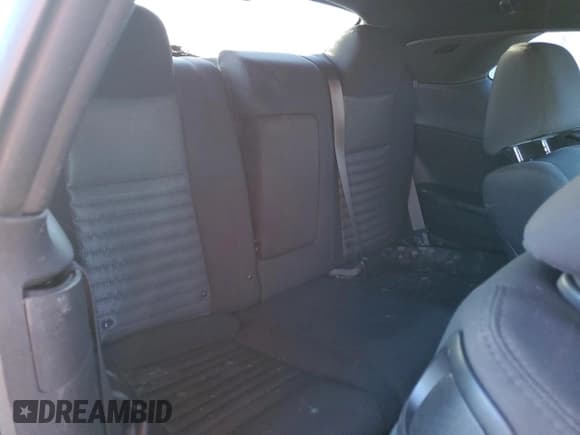 ✅ 2014 Dodge Challenger SXT • VIN: 2C3CDYAG7EH111177 • Lot: 84601574. Wystawiony na Copart z przebiegiem 113 252 mil. Bezpłatny archiwum sprzedaży aukcyjnych z USA i szczegółowy raport historii pojazdu na DreamBid. Zdjęcie 10.