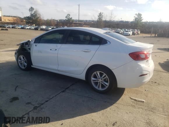 ✅ 2017 Chevrolet Cruze LT • VIN: 1G1BE5SM6H7173265 • Lot: 72504492. Listed on Copart with 61,114 mi. Free auction sales archive from the USA and detailed vehicle history report at DreamBid. Image 2.