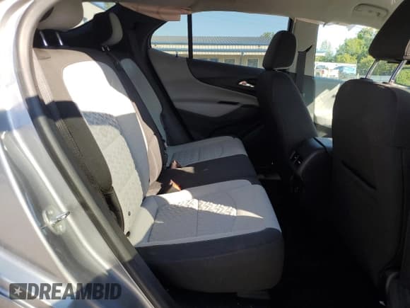 ✅ 2024 Chevrolet Equinox LS • VIN: 3GNAXHEG3RL138773 • Лот: 71804825. Опубликован ранее на Copart с пробегом Не указан. Бесплатный доступ к архиву аукционных продаж из США и подробный отчёт об истории автомобиля на DreamBid. Изображение 11.