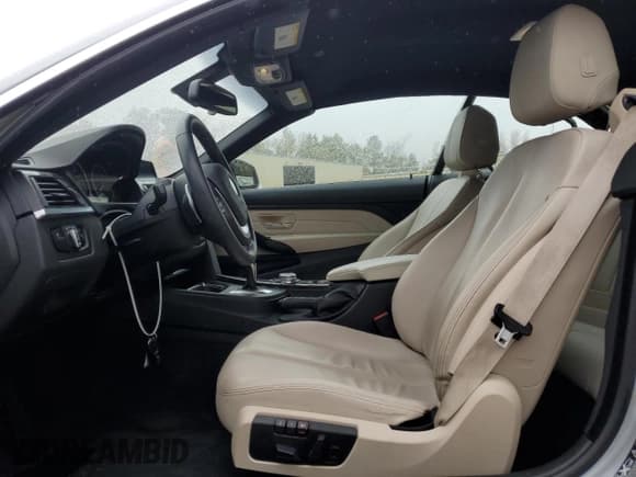 ✅ 2015 BMW 4 Series 428i xDrive • VIN: WBA3V9C55FP799068 • Lot: 89823635. Listed on Copart with 95,308 mi. Free auction sales archive from the USA and detailed vehicle history report at DreamBid. Image 7.