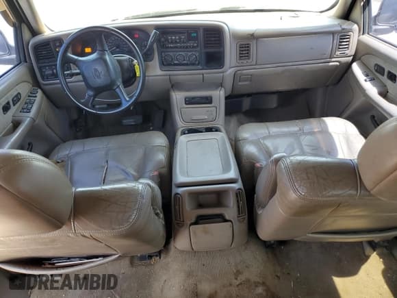 ✅ 2002 Chevrolet Silverado 2500HD LT • VIN: 1GCHK23U72F217178 • Lot: 68378834. Wystawiony na Copart z przebiegiem 327 008 mil. Bezpłatny archiwum sprzedaży aukcyjnych z USA i szczegółowy raport historii pojazdu na DreamBid. Zdjęcie 8.