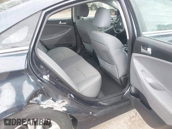 2014 Hyundai Sonata GLS with VIN 5NPEB4AC6EH896797, listed as a IAAI auction lot 43310178 with 175,233 mi miles and . Bid and sale history available at DreamBid. Image 8.