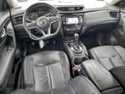 ✅ 2017 Nissan Rogue SL • VIN: 5N1AT2MV5HC812557 • Lot: 96180955. Listed on Copart with 70,713 mi. Free auction sales archive from the USA and detailed vehicle history report at DreamBid. Image 8.