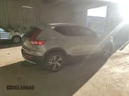 ✅ 2024 Volvo XC40 Core Bright Theme • VIN: YV4L12UK1R2284609 • Лот: 90539715. Опубликован ранее на Copart с пробегом Не указан. Бесплатный доступ к архиву аукционных продаж из США и подробный отчёт об истории автомобиля на DreamBid. Изображение 3.