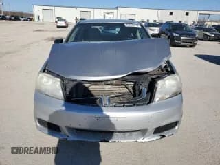✅ 2011 Dodge Avenger Express • VIN: 1B3BD4FB3BN552354 • Lot: 83838714. Wystawiony na Copart z przebiegiem 139 162 mil. Bezpłatny archiwum sprzedaży aukcyjnych z USA i szczegółowy raport historii pojazdu na DreamBid. Zdjęcie 5.