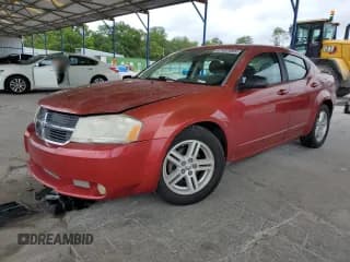✅ 2008 Dodge Avenger SXT • VIN: 1B3LC56K68N607871 • Lot: 67487095. Wystawiony na Copart z przebiegiem 105 451 mil. Bezpłatny archiwum sprzedaży aukcyjnych z USA i szczegółowy raport historii pojazdu na DreamBid. Zdjęcie 1.